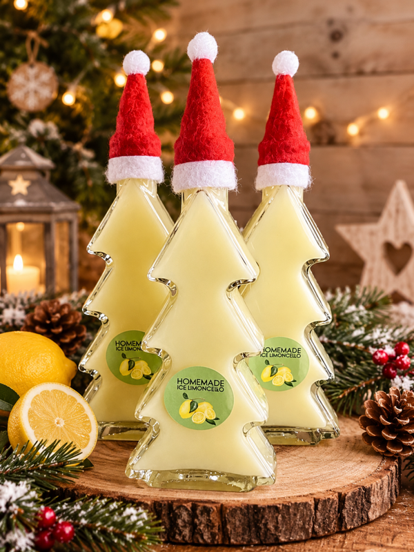 Homemade Icelimoncello kerstboomfles met kerstmuts 0,2 liter