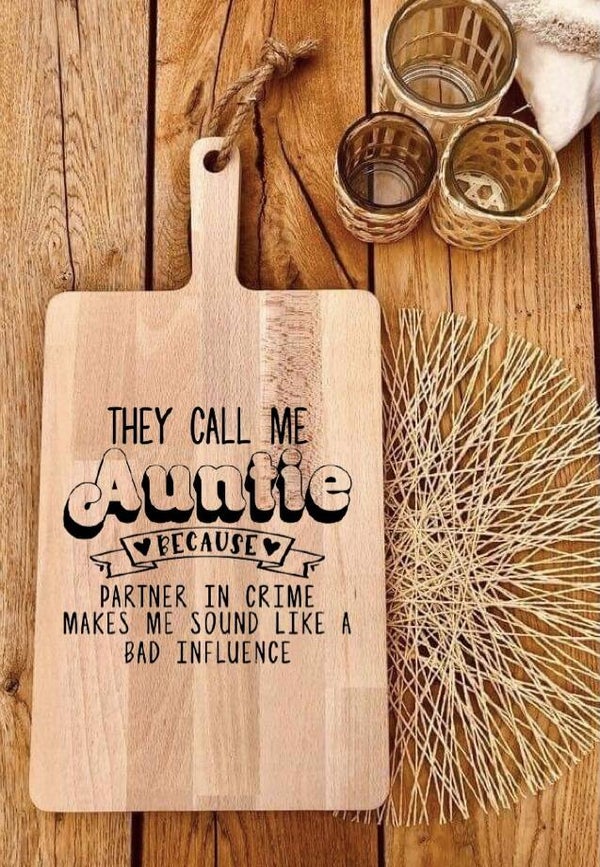 Tapasplank : they call me auntie…