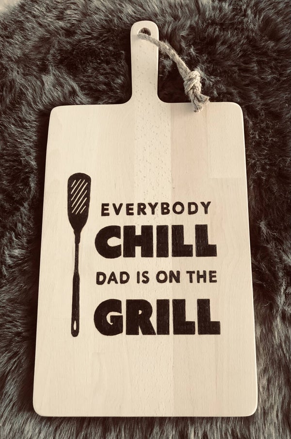 Tapasplank : everybody chill dad is on the grill