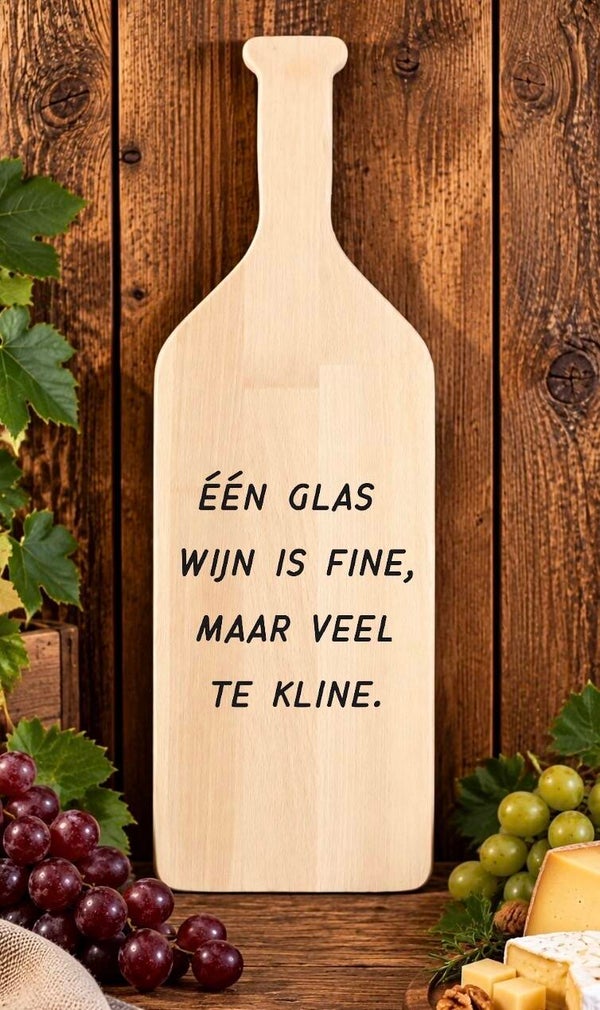 Fles-tapasplank : Een glas wijn is fine maar veel te kline