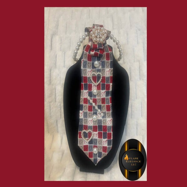 Hearts-To-You Necktie Necklace