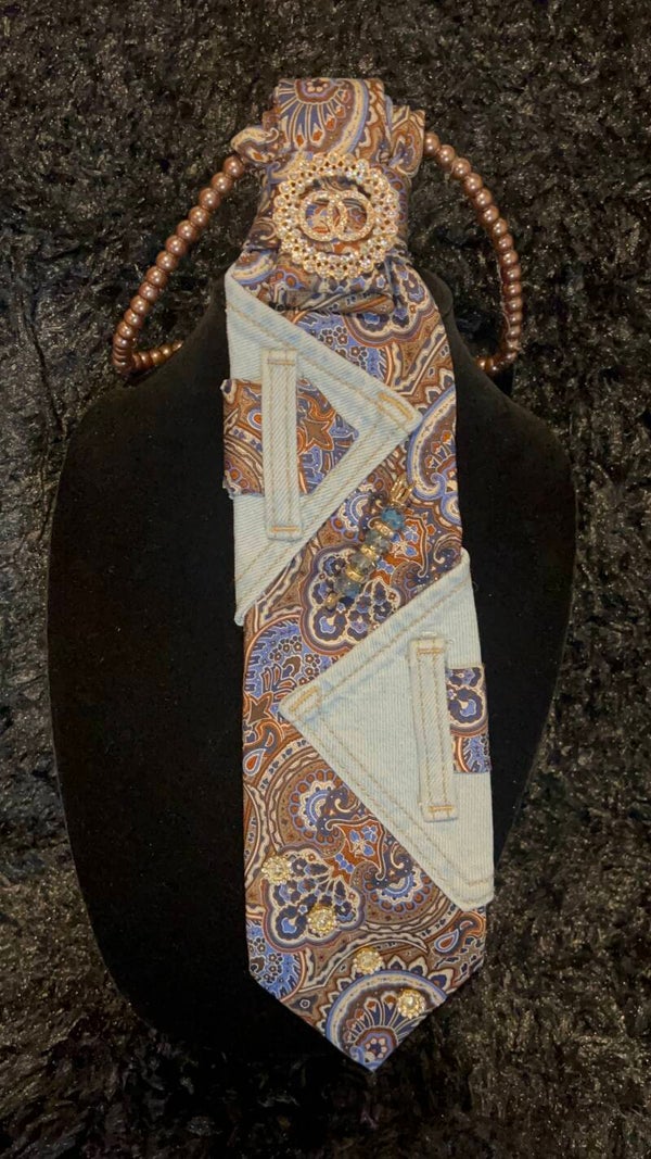 Bronze Necktie Necklace