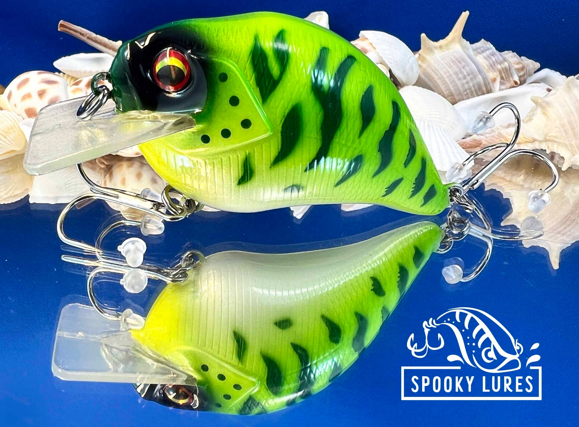 S-crank 1.5 - Light green body, dark green stripes, yellow under bill and white belly