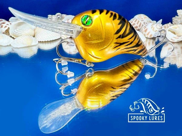 DT-10 - Candy Yellow/gold with a black scratch pattern