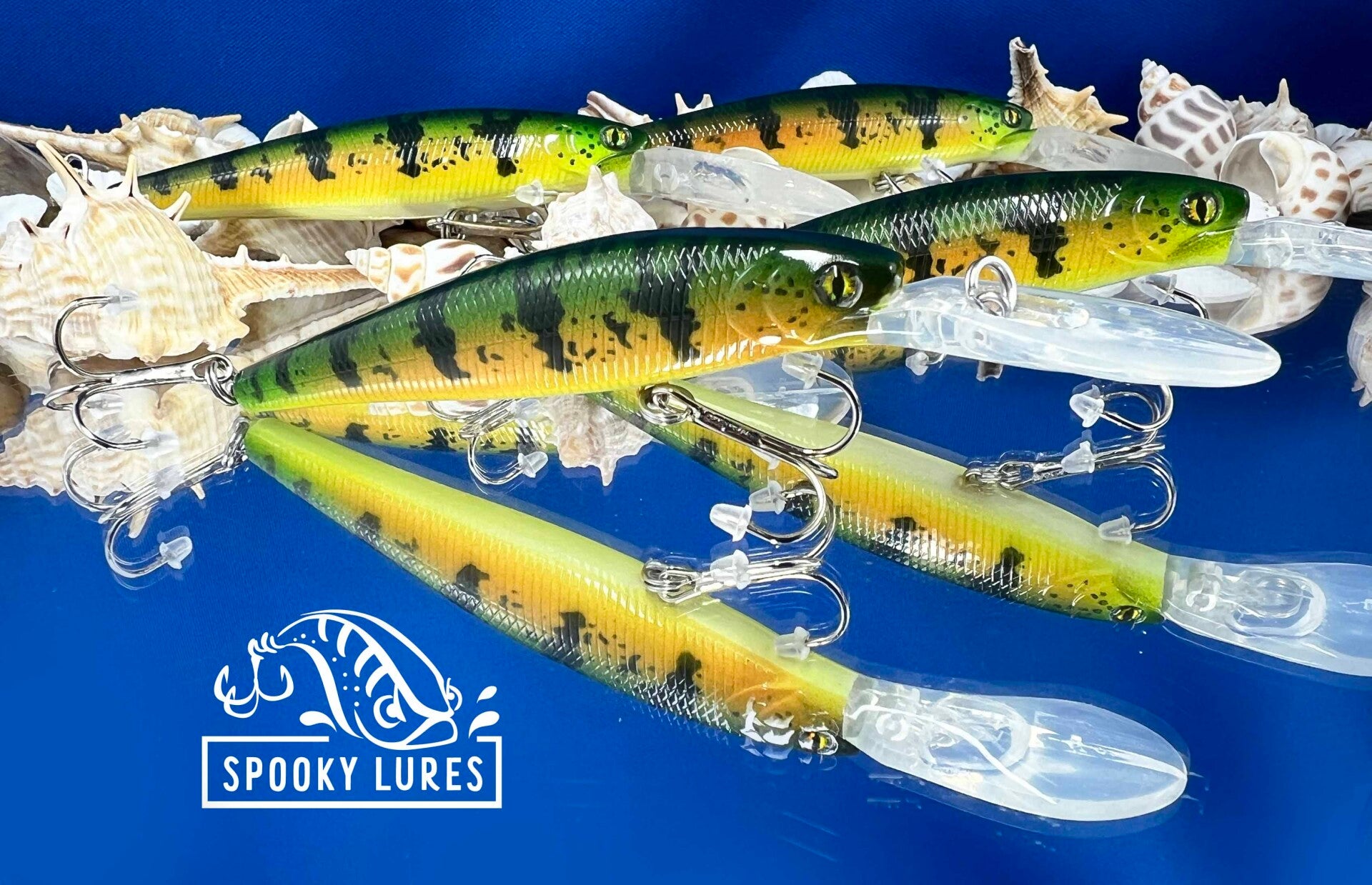 3.5 inch Medium Diver - Dark green to yellow fade - green perch pattern