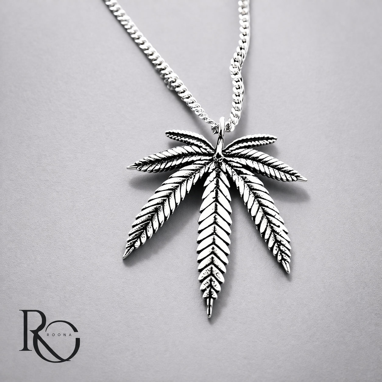 Sterling Zilveren Cannabisblad Hanger – 925 Zilver (incl. ketting)