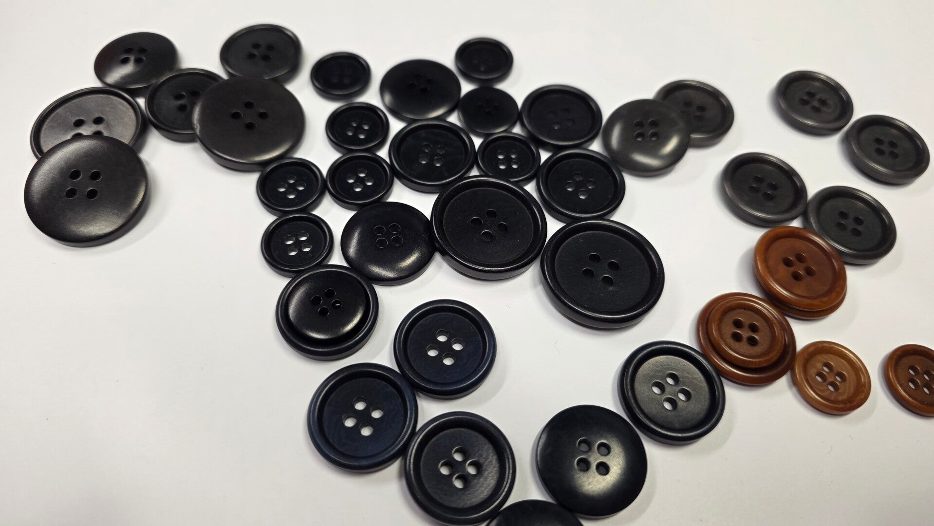 Art. 2032 Bottoni Corozo