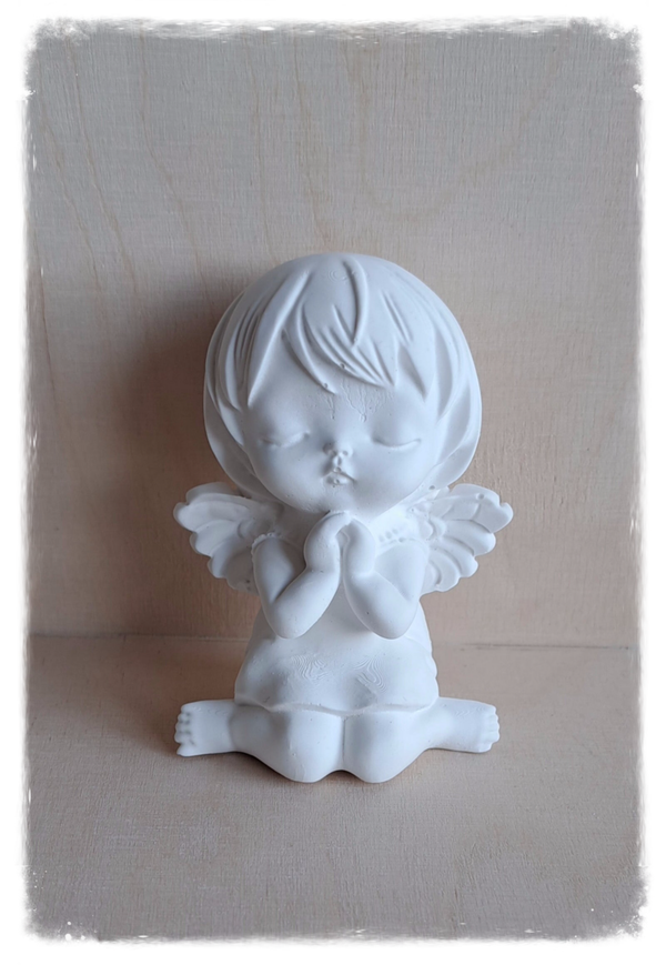 Engel kniend