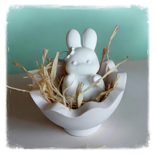 Hase im halben Ei