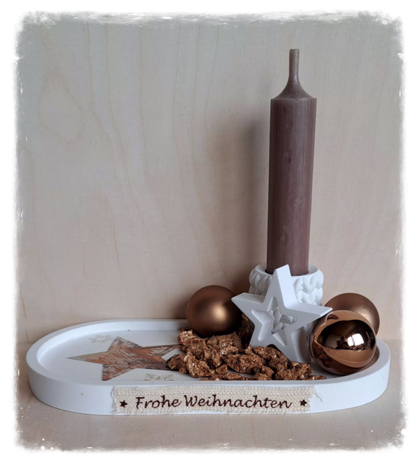 Ovaler Teller mit Stern