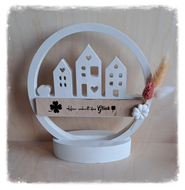 Häuser-Ring  Hier wohnt das Glück