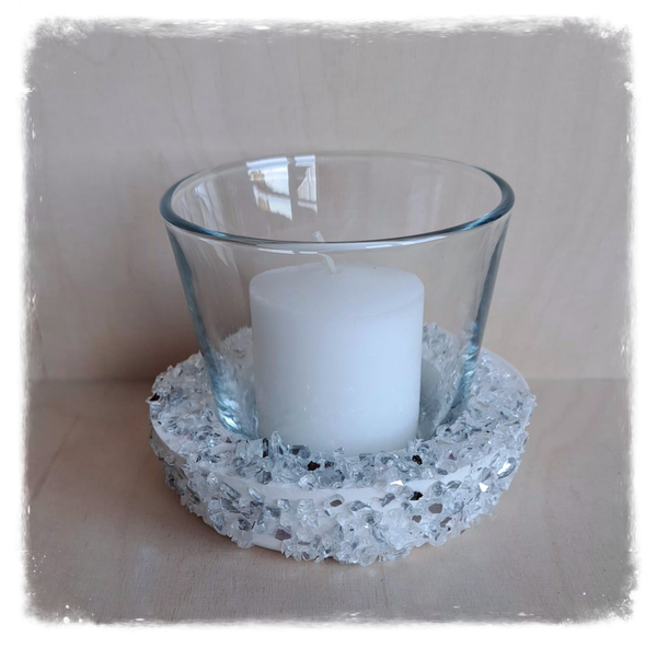 Kerzenhalter mit Glas und Glassplittern