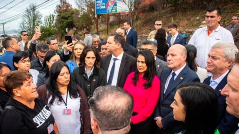 BIOBÍO: PRESIDENTE KAST EN SU VISITA A LIRQUÉN AUNCIA PROYECTO DE RECONSTRUCCIÓN NACIONAL QUE INCLUYE AJUSTE A GRATUIDAD UNIVERSITARIA Y MEDIDAS ECONÓMICAS