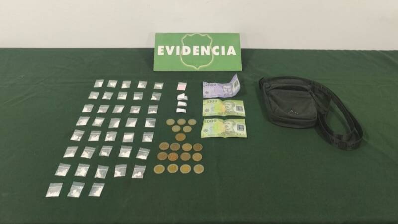 TALCA: CARABINEROS DETUVO A DOS MUJERES POR INFRACCIÓN A LA LEY DE DROGAS