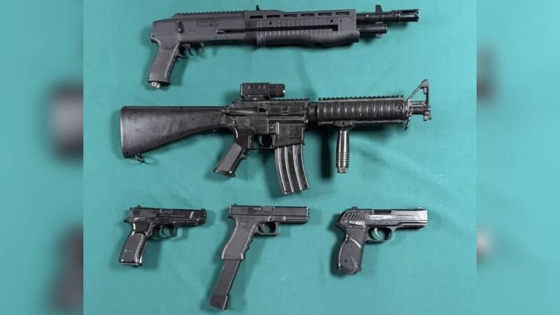 TALCA: DETIENEN A JOVEN Y DECOMISAN DIVERSAS ARMAS TRAS OPERATIVO POLICIAL