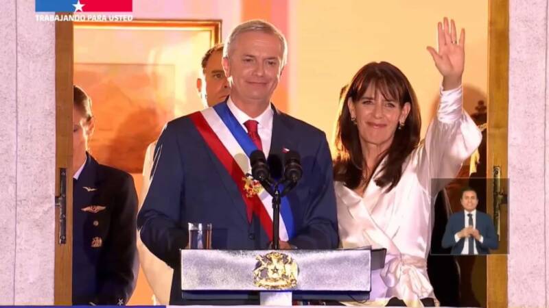 NACIONAL: PRESIDENTE JOSÉ ANTONIO KAST FIRMA PRIMEROS DECRETOS Y ENTREGA SU PRIMER MENSAJE AL PAIS