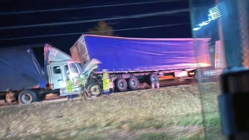 TALCA: COLISIÓN POR ALCANCE ENTRE CAMIONES DEJA UN LESIONADO EN RUTA 5 SUR