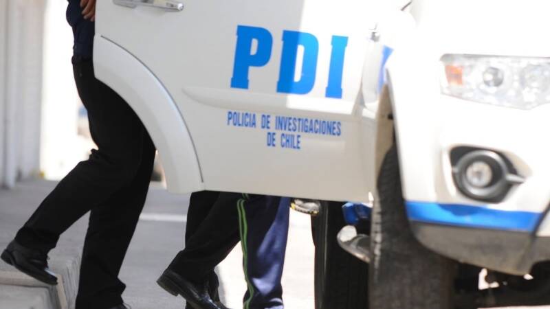 POLICIAL: TRAS INTENSA BÚSQUEDA DETECTIVES DETIENEN EN PEÑAFLOR A ADOLESCENTE ACUSADO DE HOMICIDIO EN TALCA