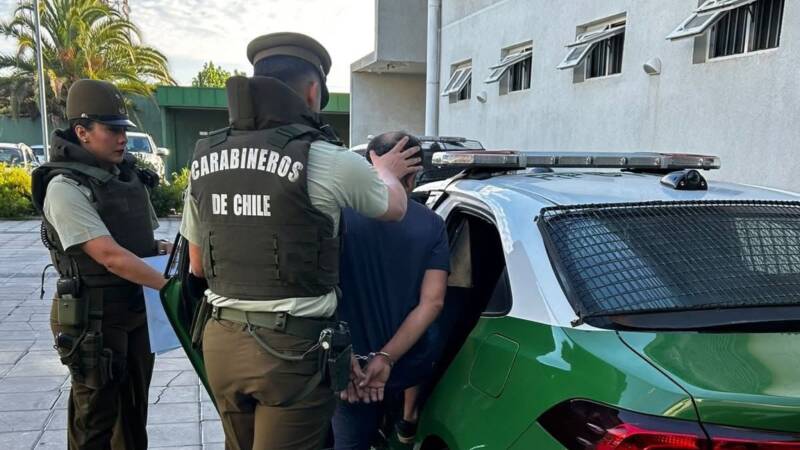 PARRAL: CARABINEROS DETUVO A DOS SUJETOS POR INTENTAR INGRESAR A EMPRESA COPEVAL