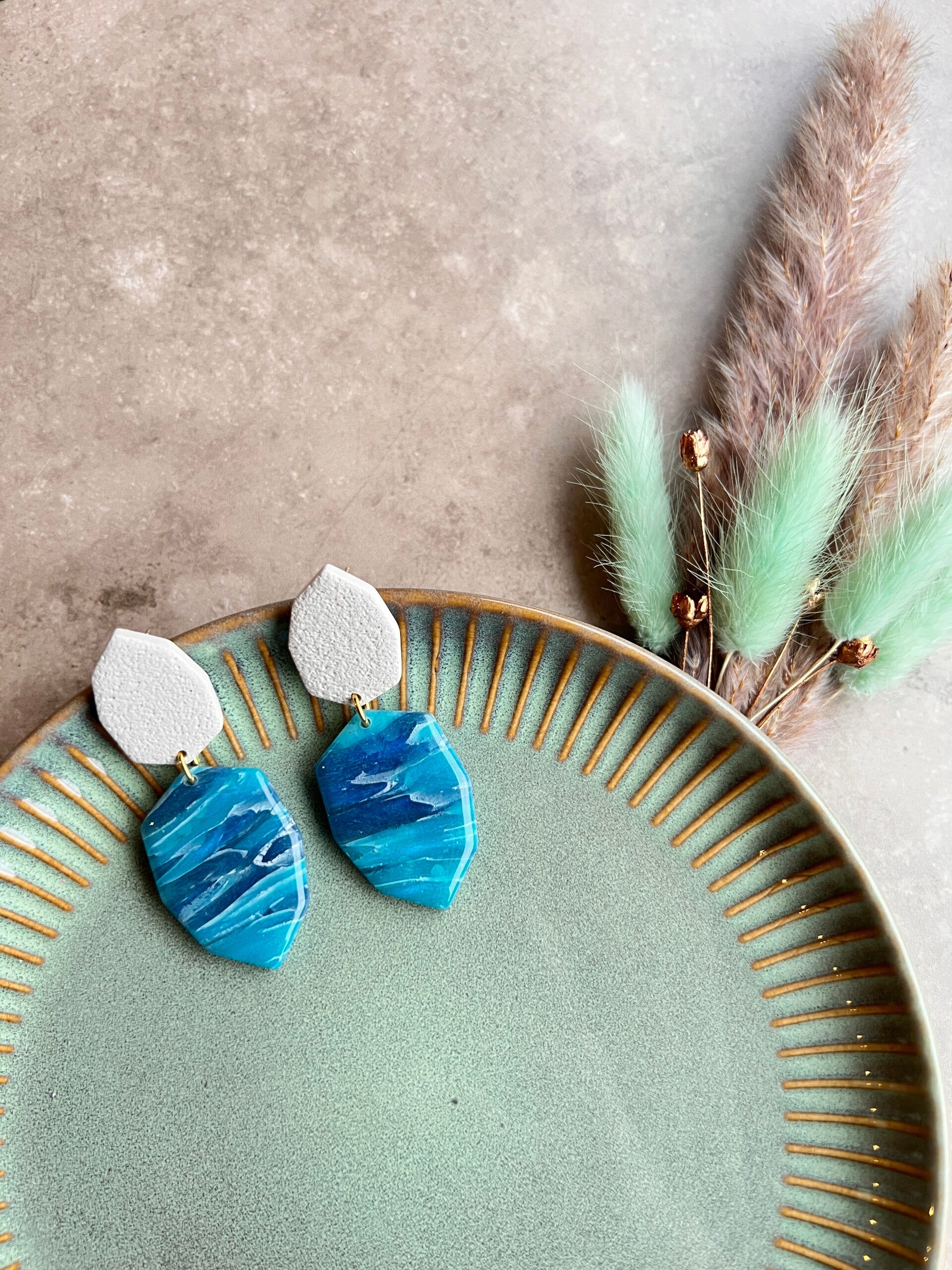 Azure |||| blauwe marmer oorbellen