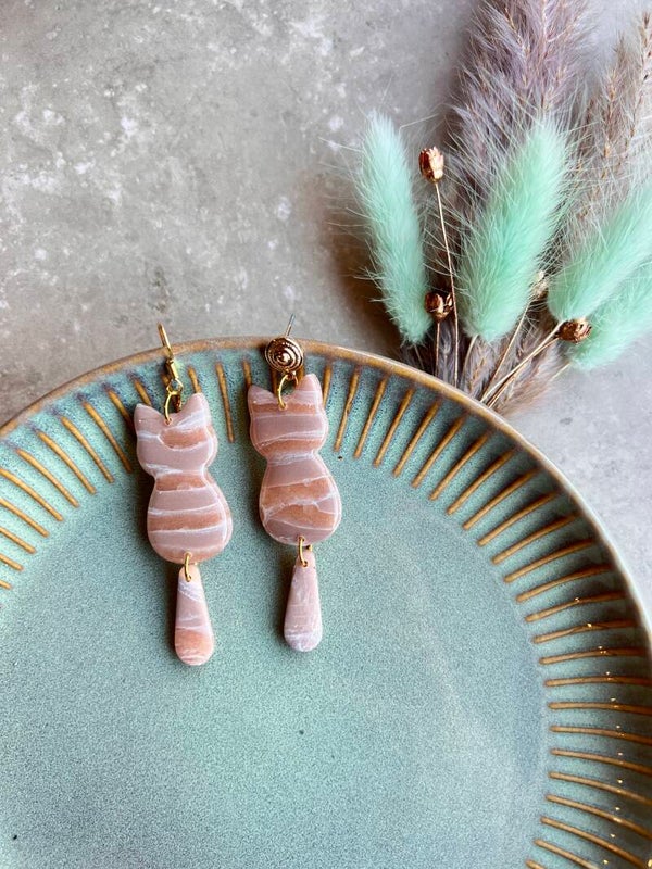 Katten oorbellen Blush stone stripes Medium