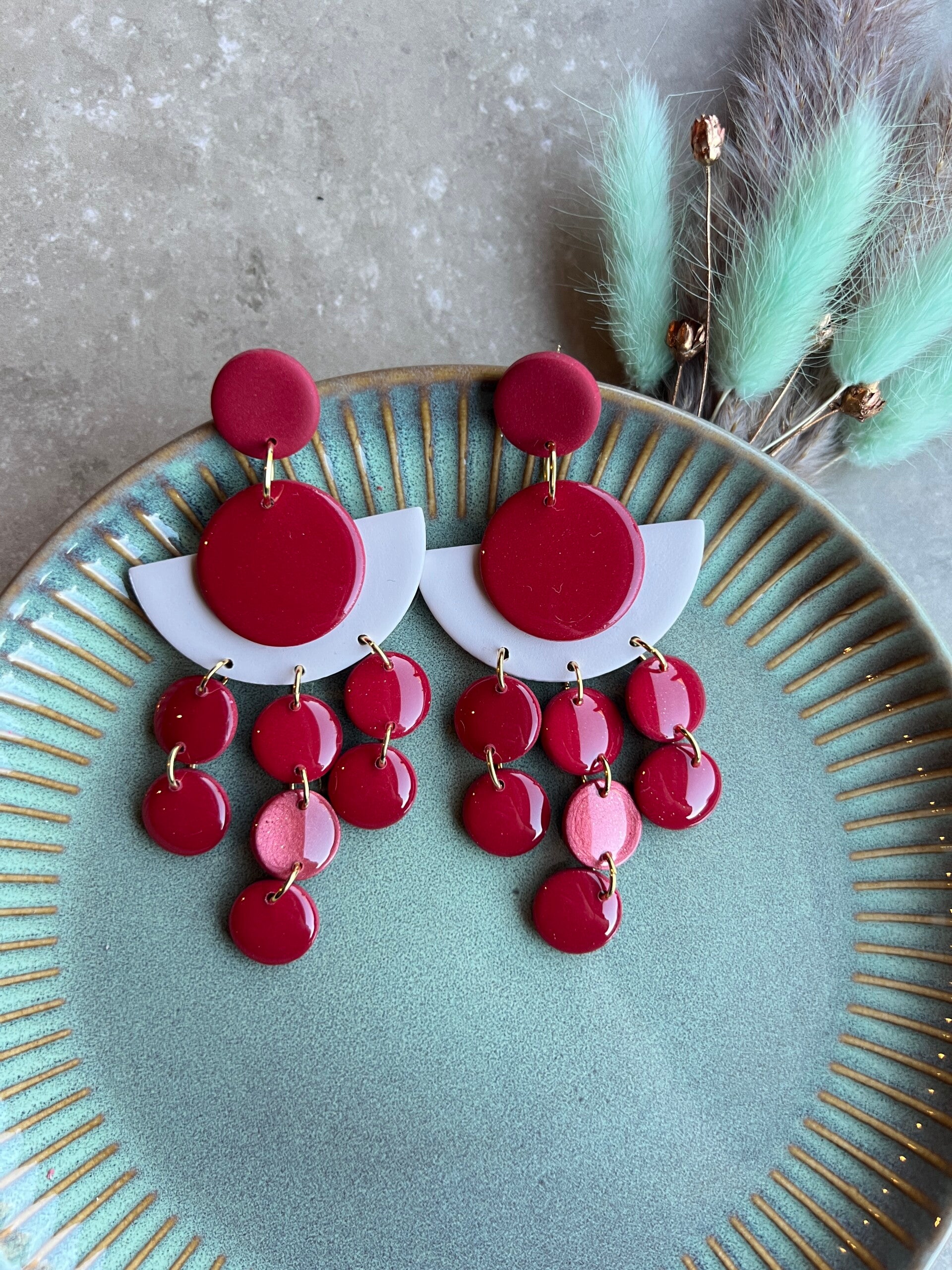 Statement oorbellen AZTEEKA creme & rood