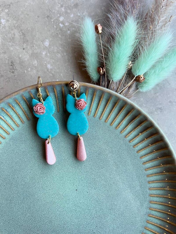 Katten oorbellen Rosé romance turquoise S