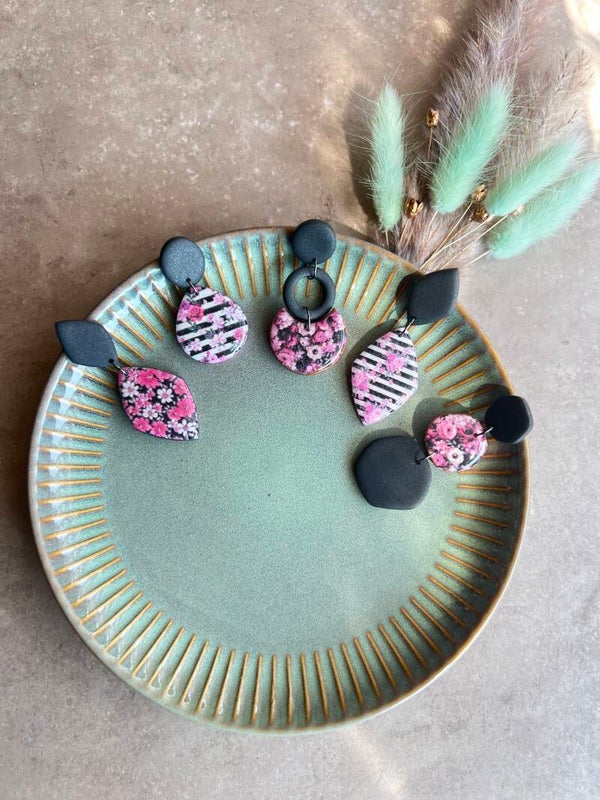 Sale pakket black flowers
