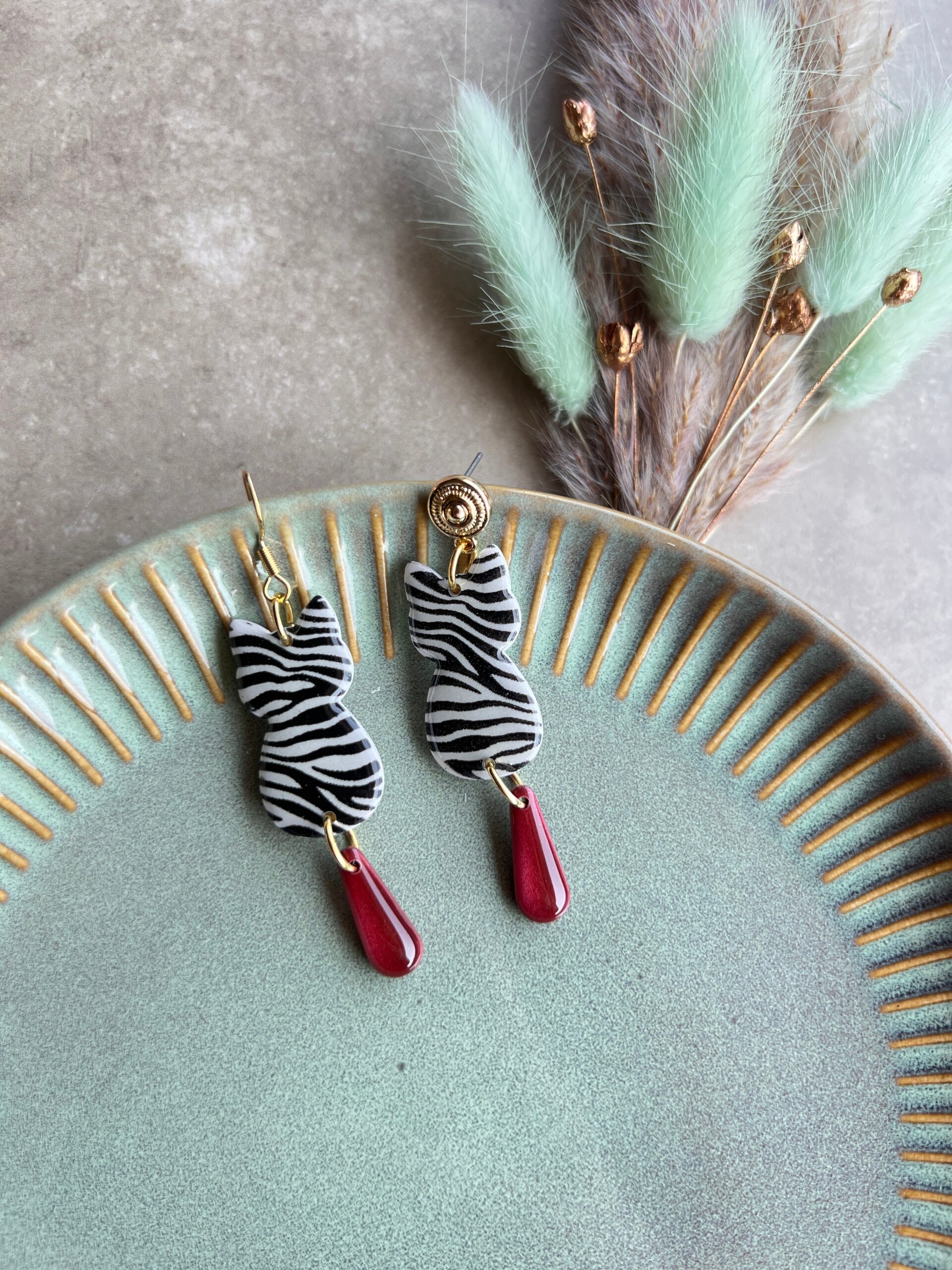 Katten oorbellen ZEBRA COUTURE