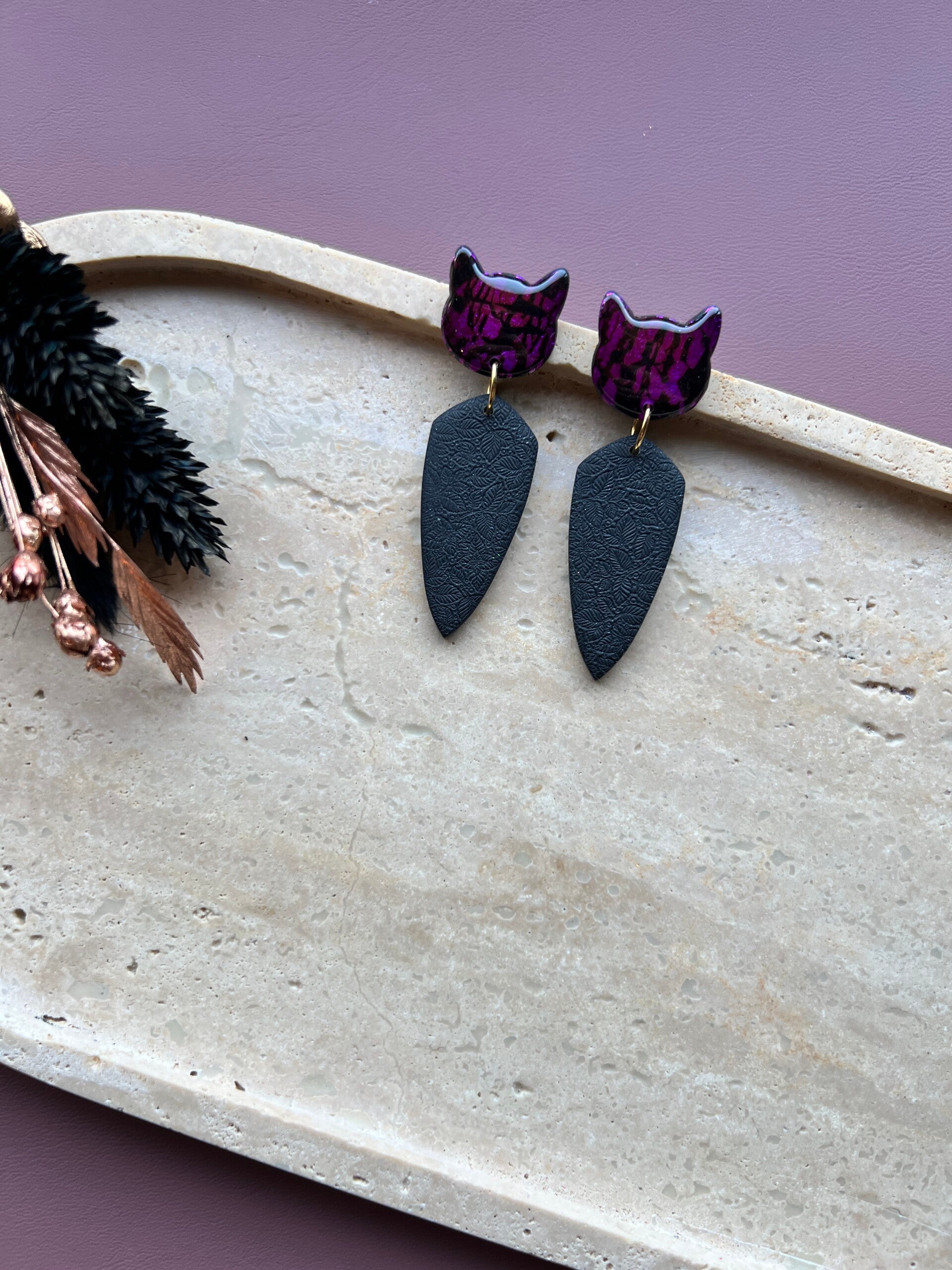 CATMOSPHERE cracked purple |||