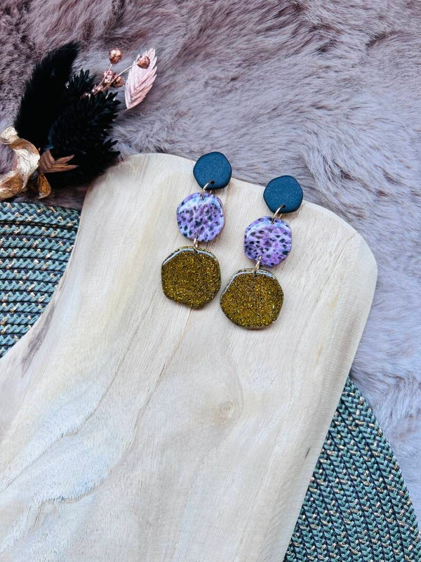 PEBBLE – black & gold statement oorbellen