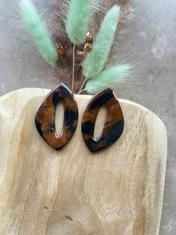 Maxi studs ESPRESSO SWIRL