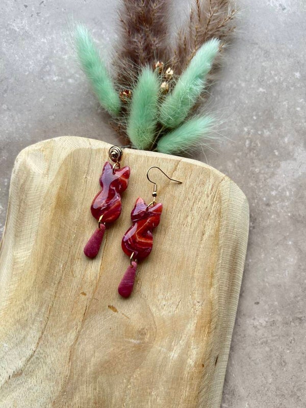 Katten oorbellen raspberry bloom