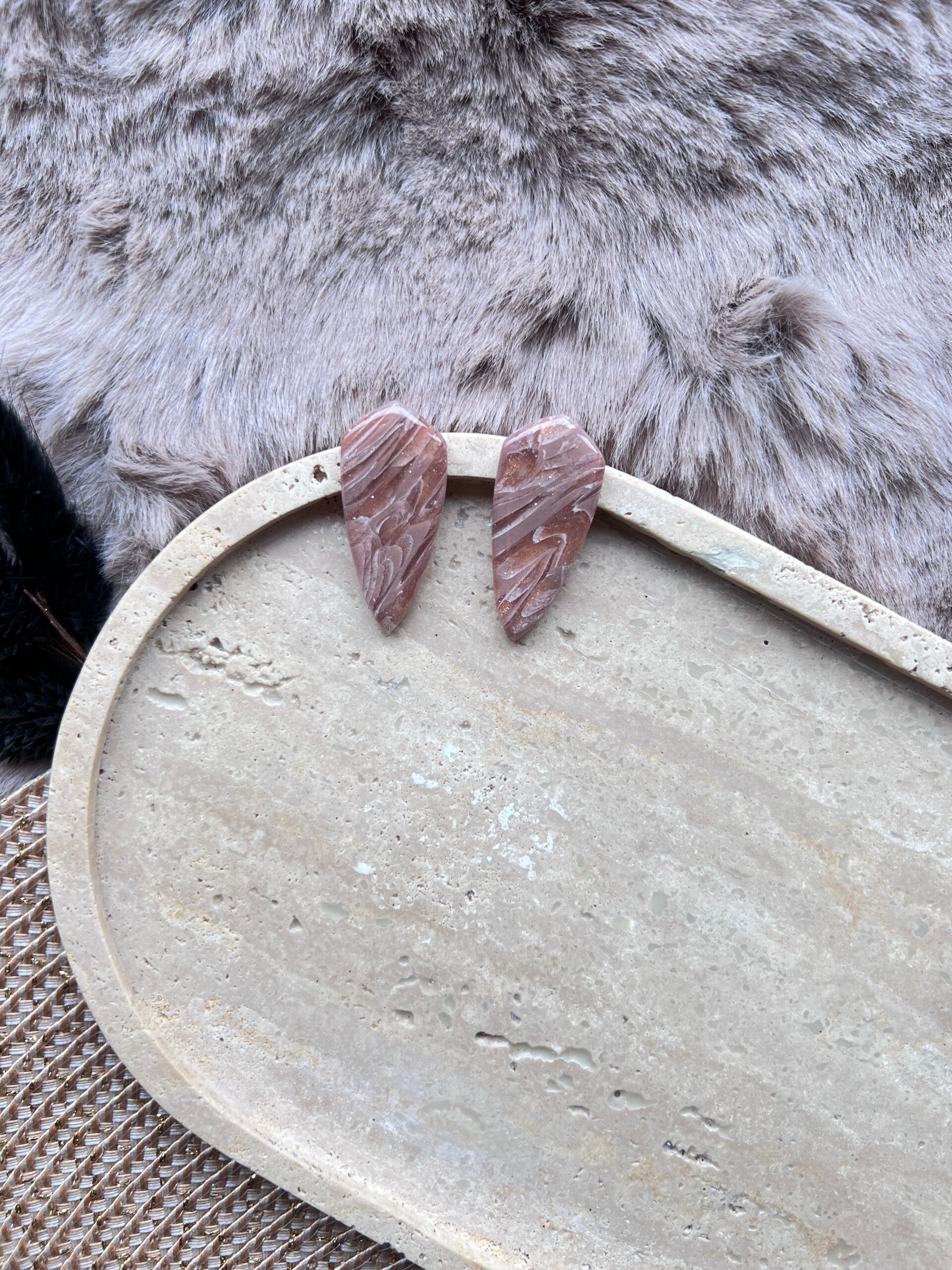 Studs NALI blush stone