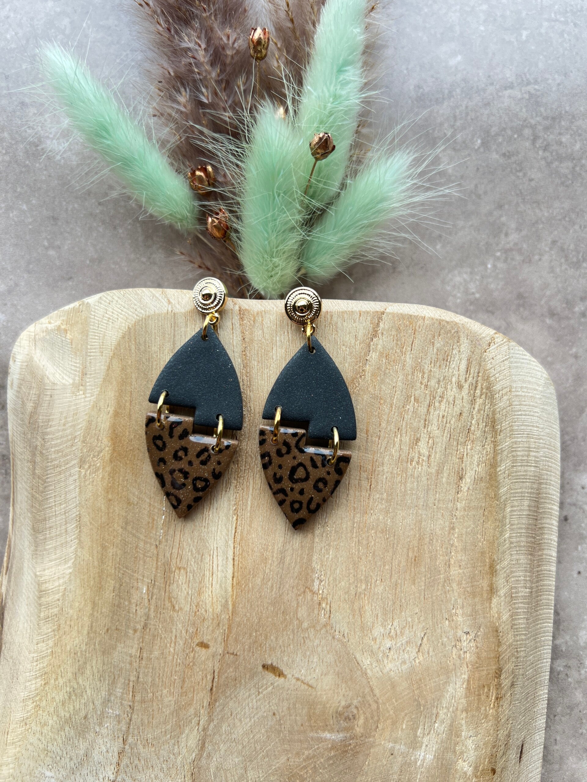 Oorbellen WILD REBEL black