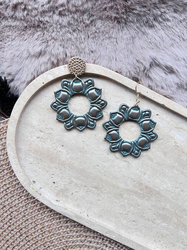 Mandala katten oorbellen groen