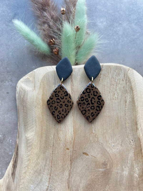 Statement oorbellen WILD REBEL black