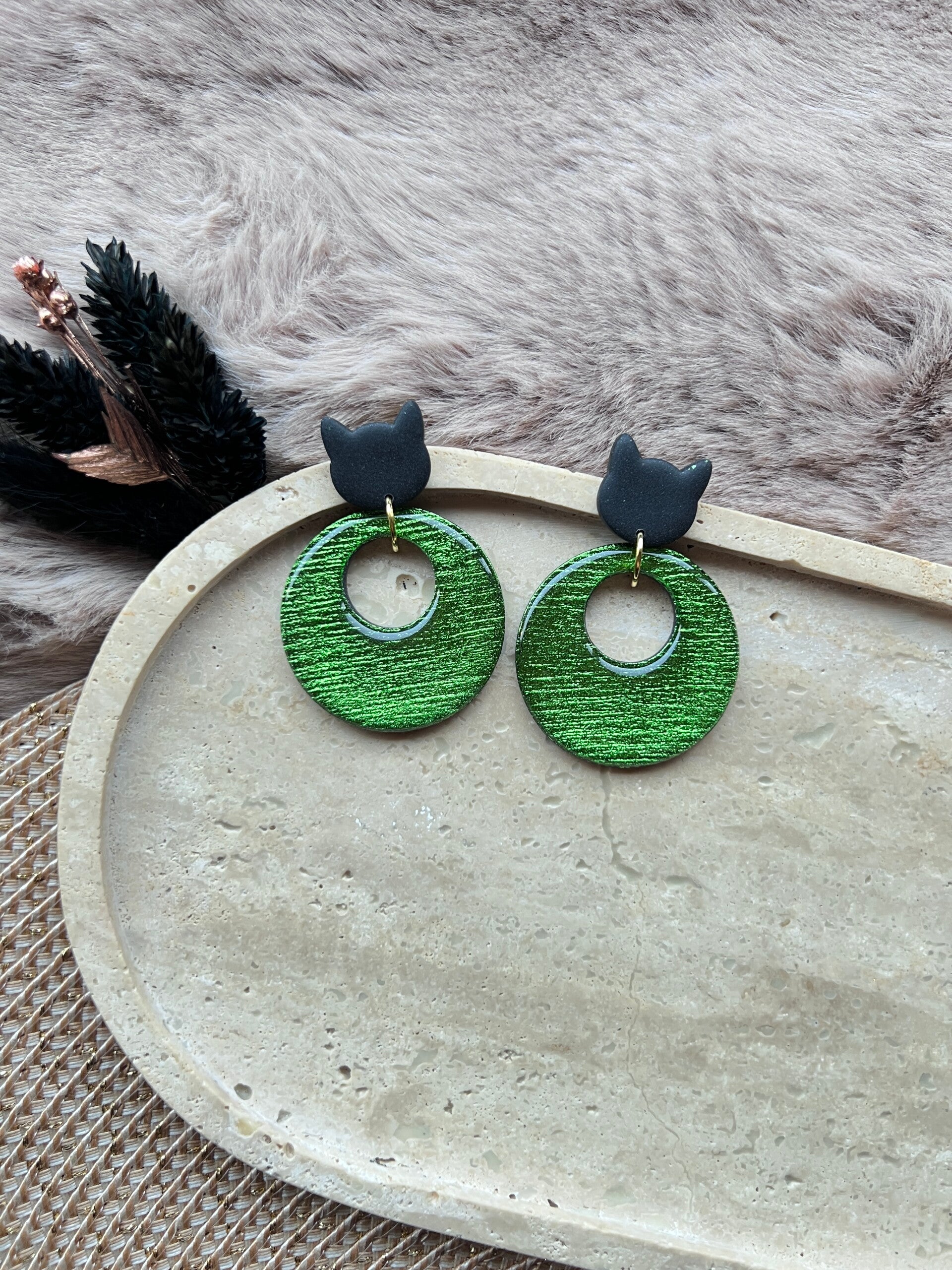 CATMOSPHERE green ||