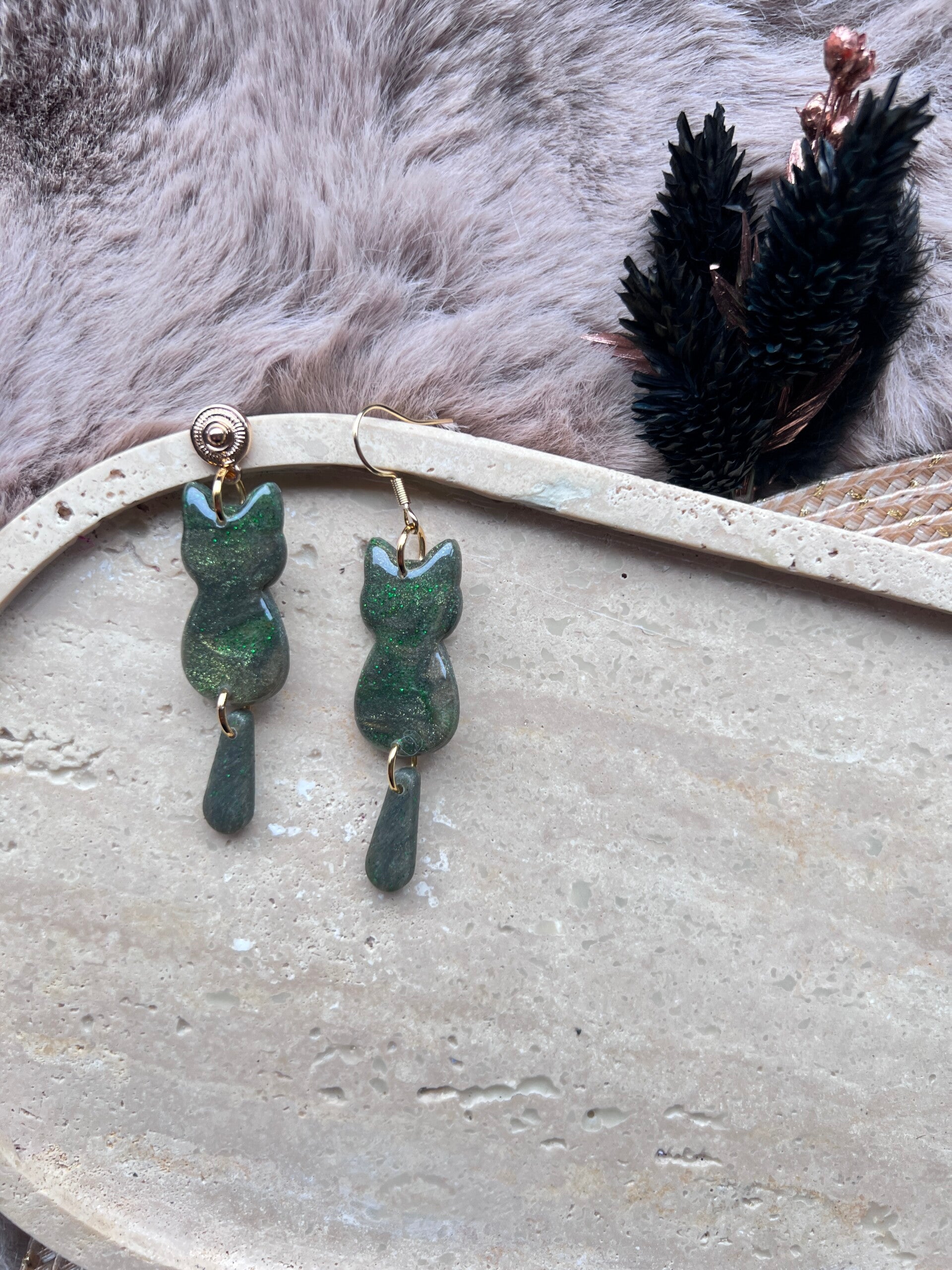 Katten oorbellen forrest