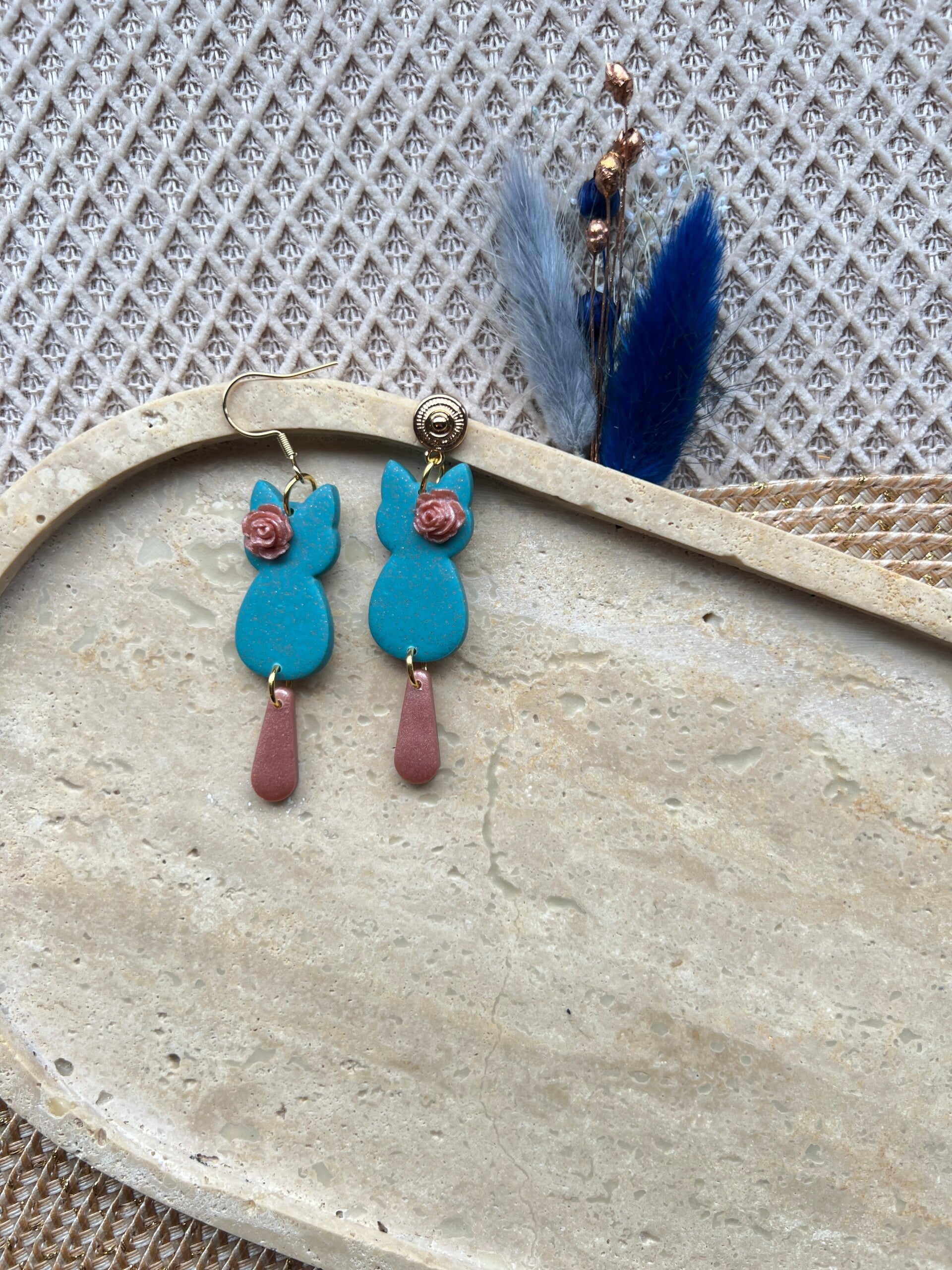 Katten oorbellen Rosé romance turquoise S