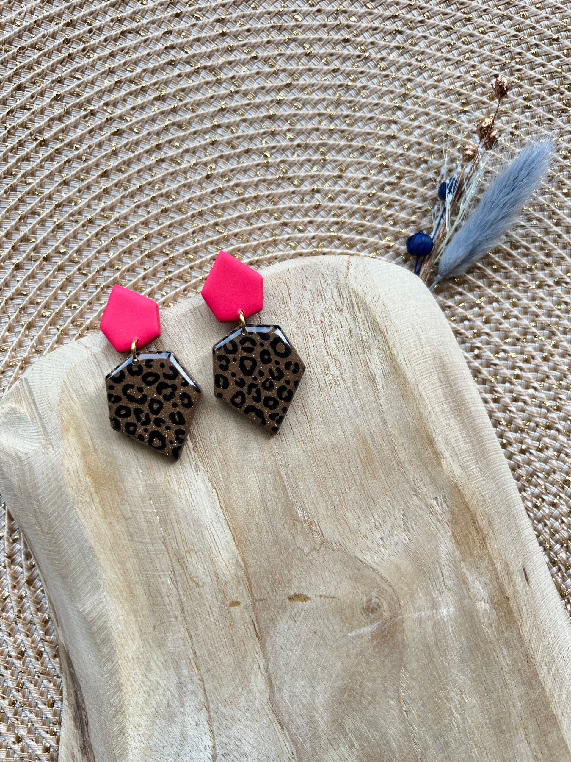 Statement oorbellen SAVAGE PINK 5