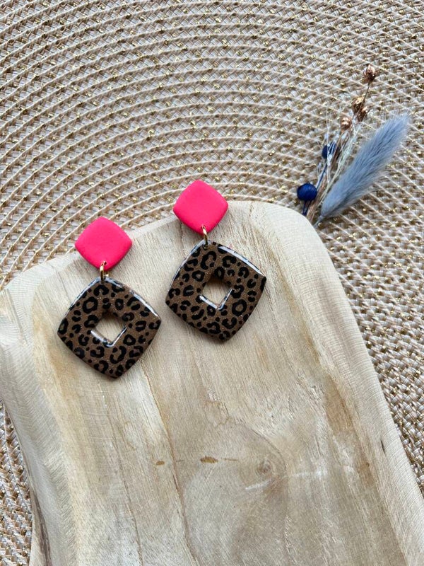 Statement oorbellen SAVAGE PINK 2