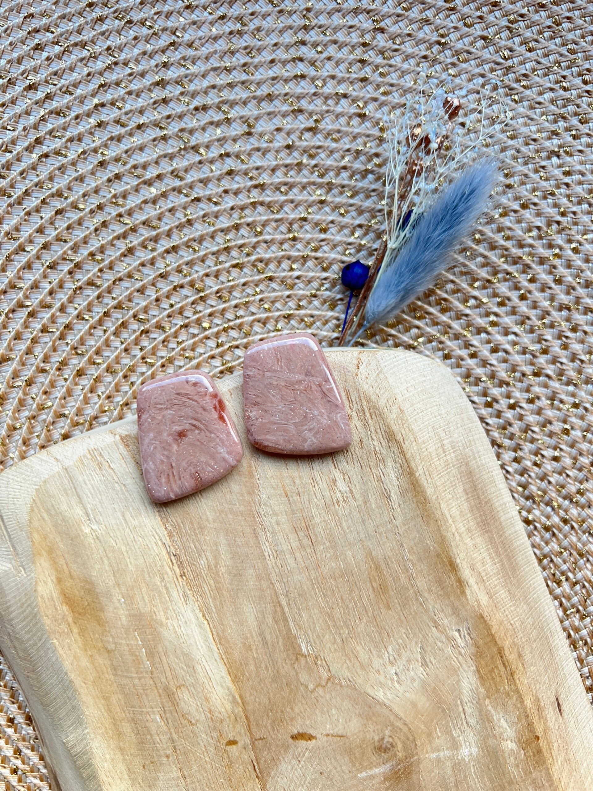 Stud LILOU blush stone