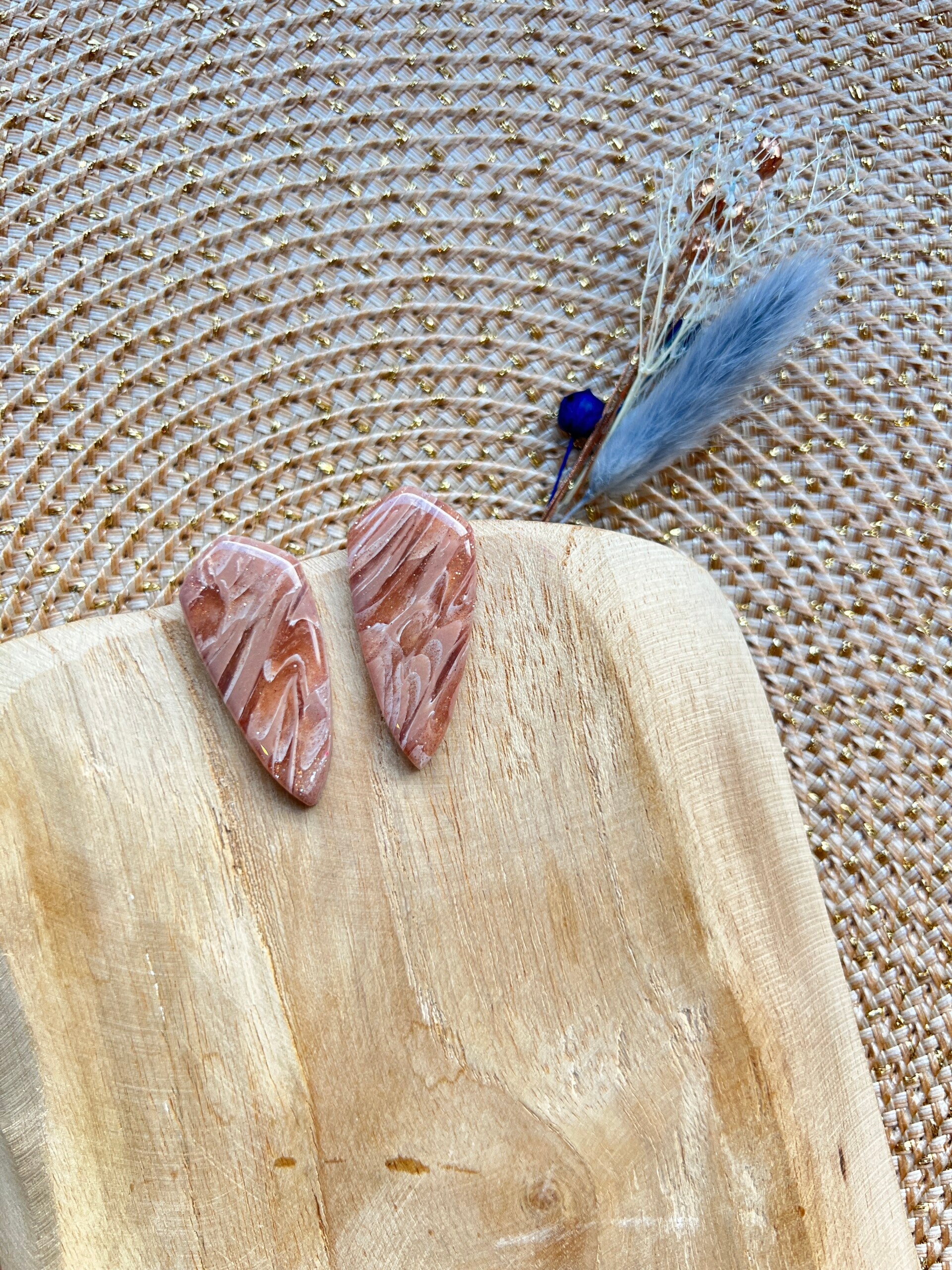 Studs NALI blush stone