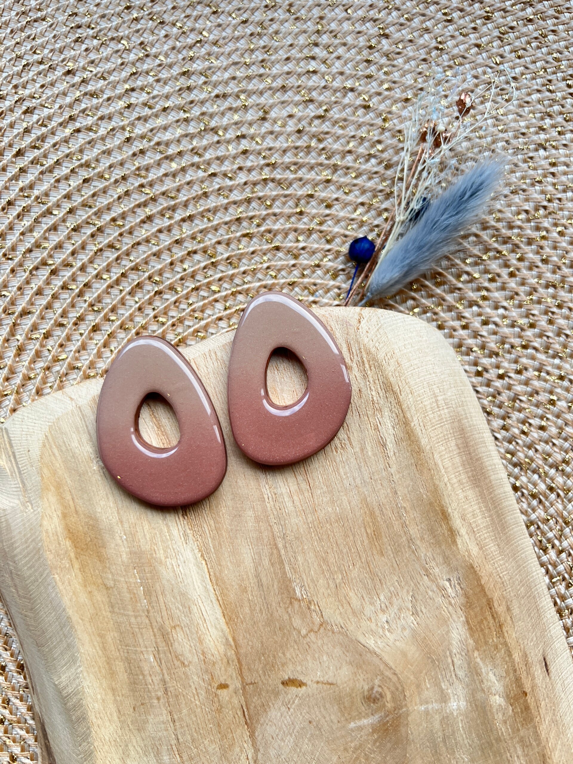 AURI blush mokka ~ maxi studs