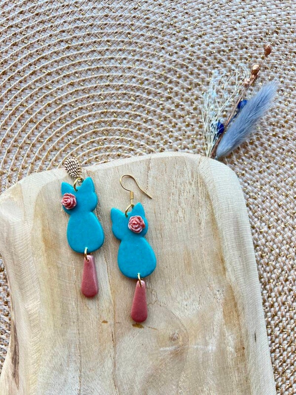 Katten oorbellen Rosé romance turquoise M