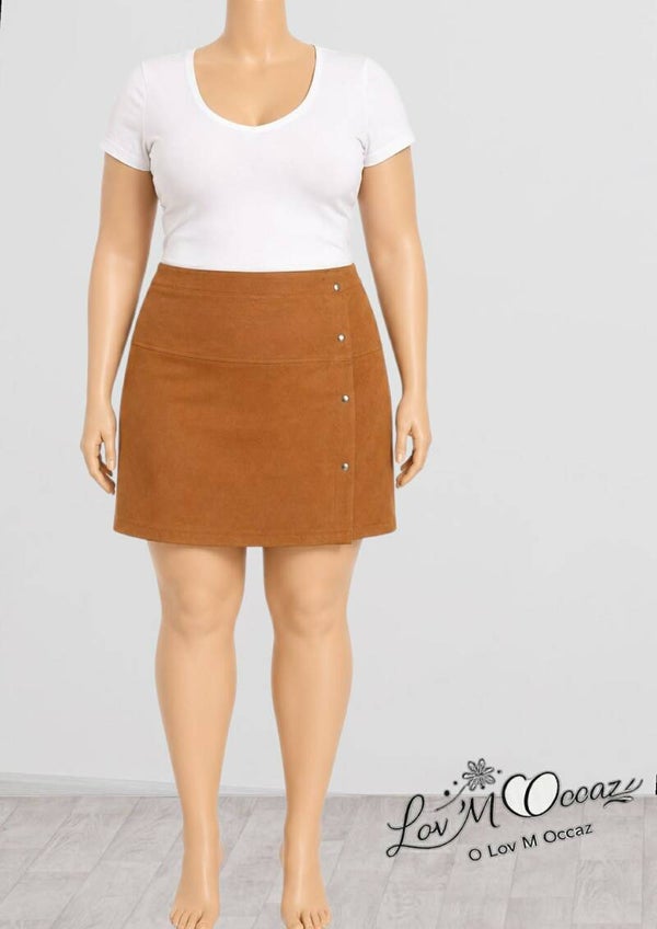 🤎 Jupe en Suédine Camel "Élégance Chic" – Taille 44
