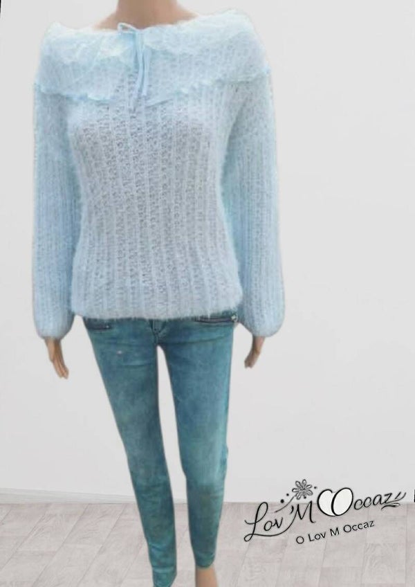 💙 Pull fait main au crochet bleu ciel – Pièce unique