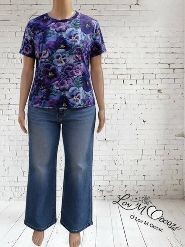 T-shirt Fluide Violet à Motif Floral Pensées – Taille XXL