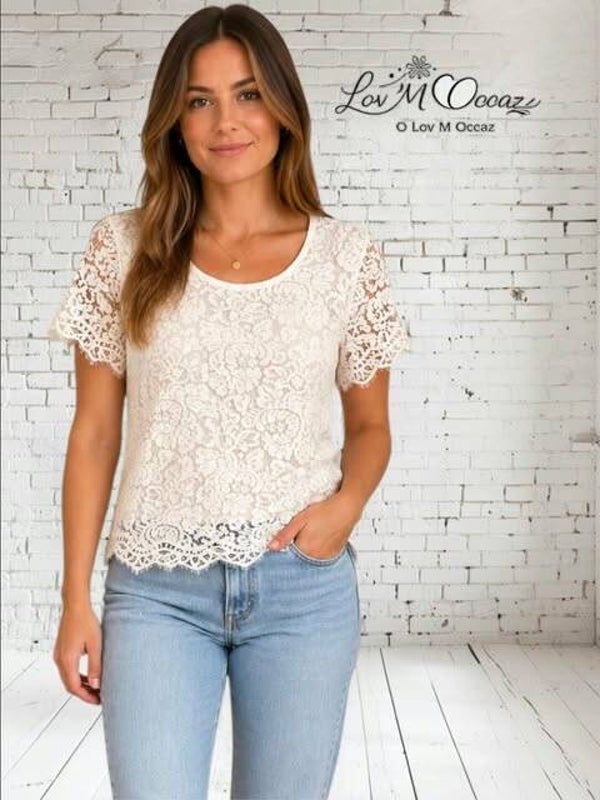 🤍 Craquez pour ce joli t-shirt Pimkie blanc crème !